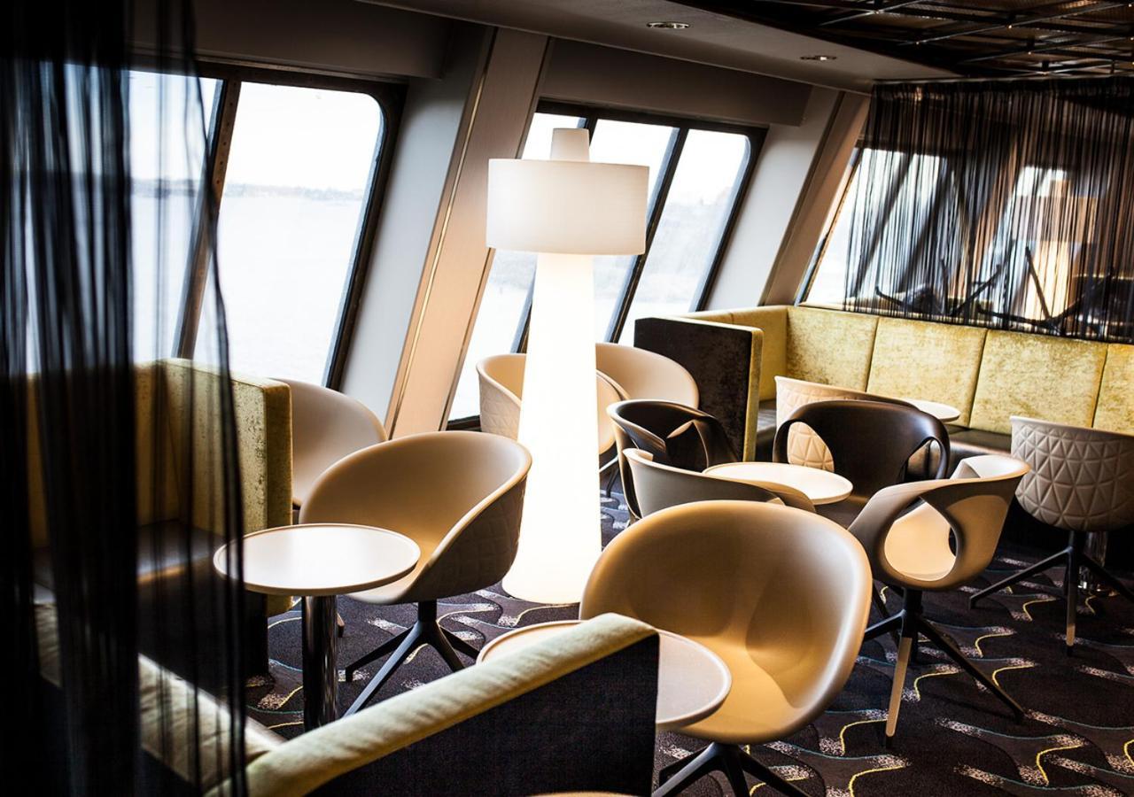 Viking Line Ferry Gabriella - One-Way Journey From Stockholm To Helsinki Hotel Exterior photo