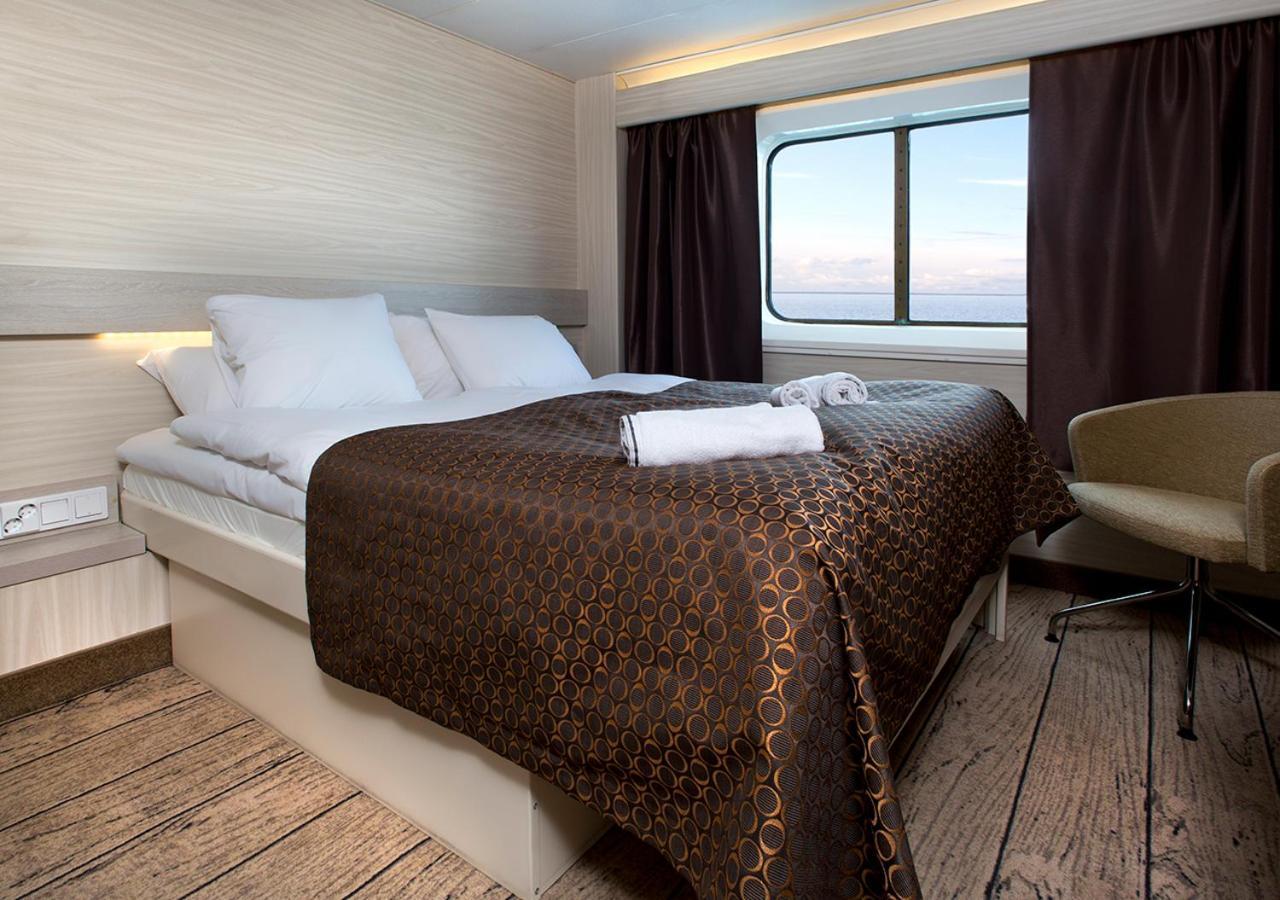 Viking Line Ferry Gabriella - One-Way Journey From Stockholm To Helsinki Hotel Room photo